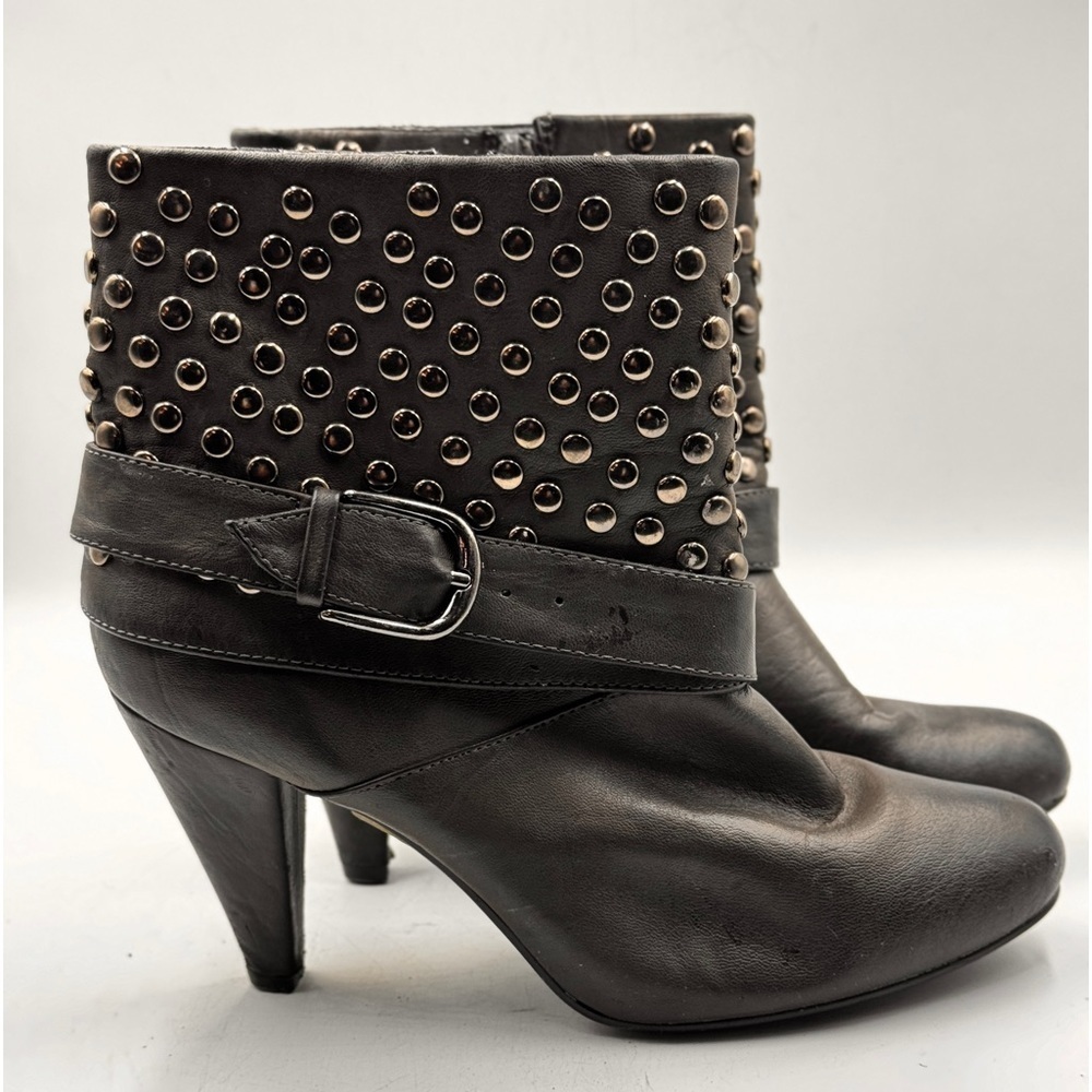 Bucco Ankle Boots. Size 7.5